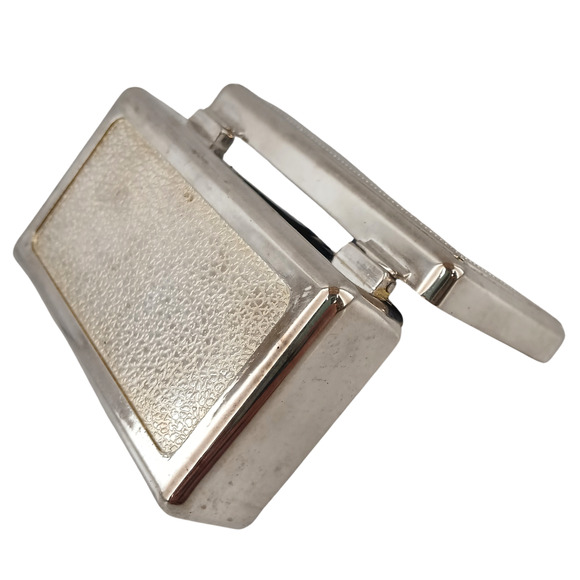 Vintage Silver-Plated Trinket Box Engraved “Gay ~ Love Elizabeth” ~ Beaded Edge - Picture 9 of 12